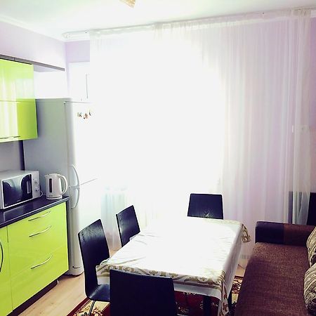 Sky Infinity Apartment Akmola Esterno foto