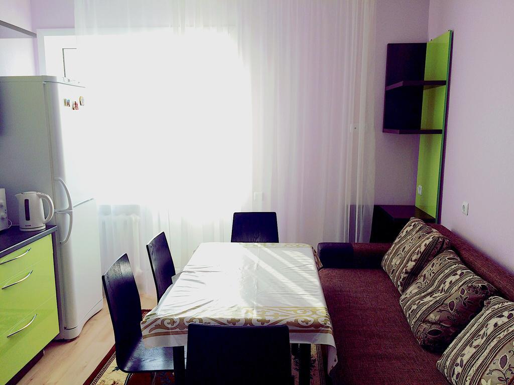 Sky Infinity Apartment Akmola Esterno foto